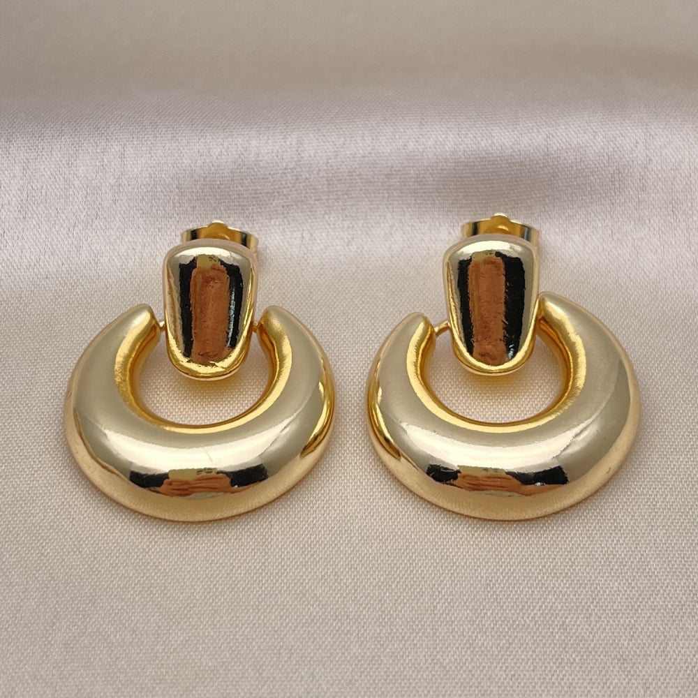 Oro Laminado Stud Earring, Gold Filled Style Polished, Golden Finish