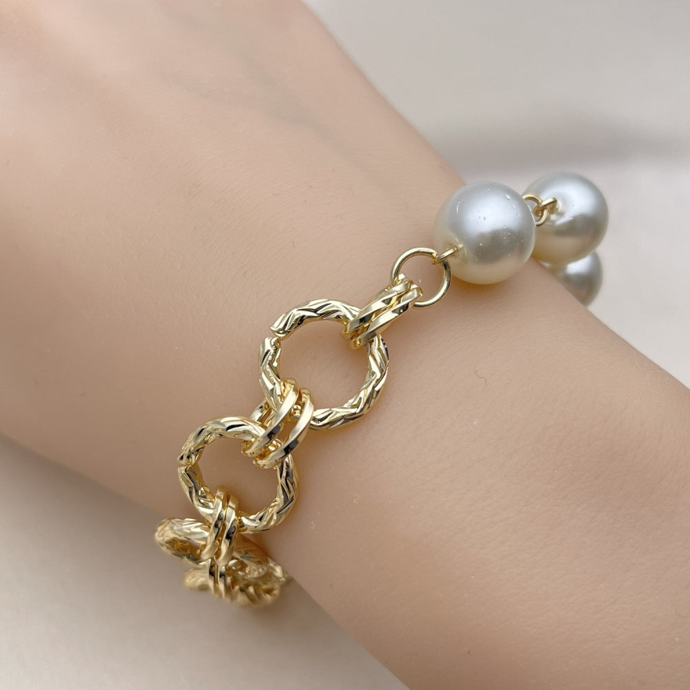 Oro Laminado Fancy Bracelet, Gold Filled Style Ball and Twist Design, with Ivory Pearl, Diamond Cutting Finish, Golden Finish
