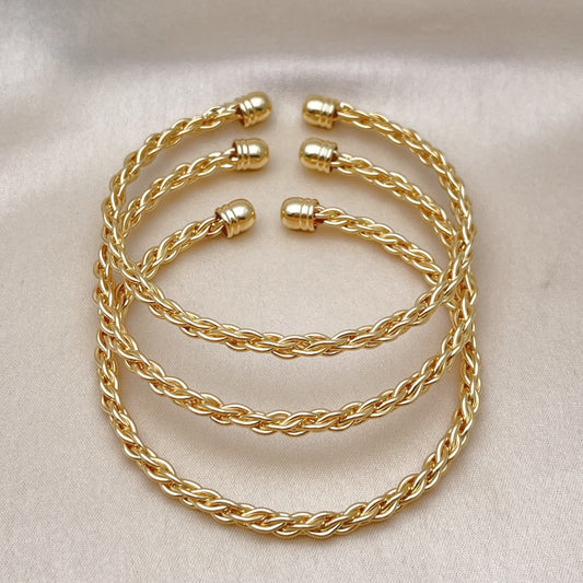 Oro Laminado Trio Bangle, Gold Filled Style Twist Design, Polished, Golden Finish