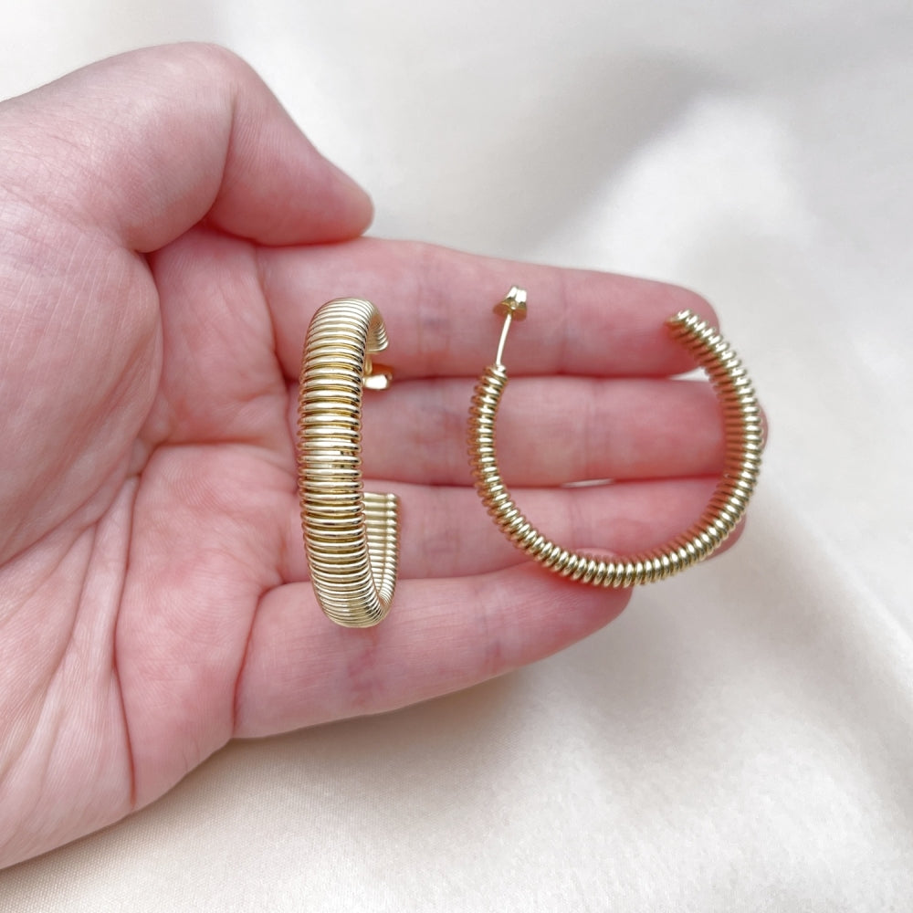 Oro Laminado Medium Hoop, Gold Filled Style Twist Design, Polished, Golden Finish