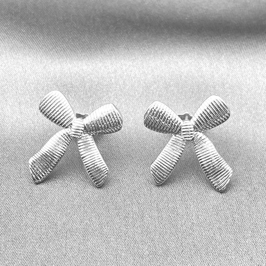 Rhodium Gold Filled Stud Earring, Bow Design, Diamond Cutting Finish, Rhodium Finish