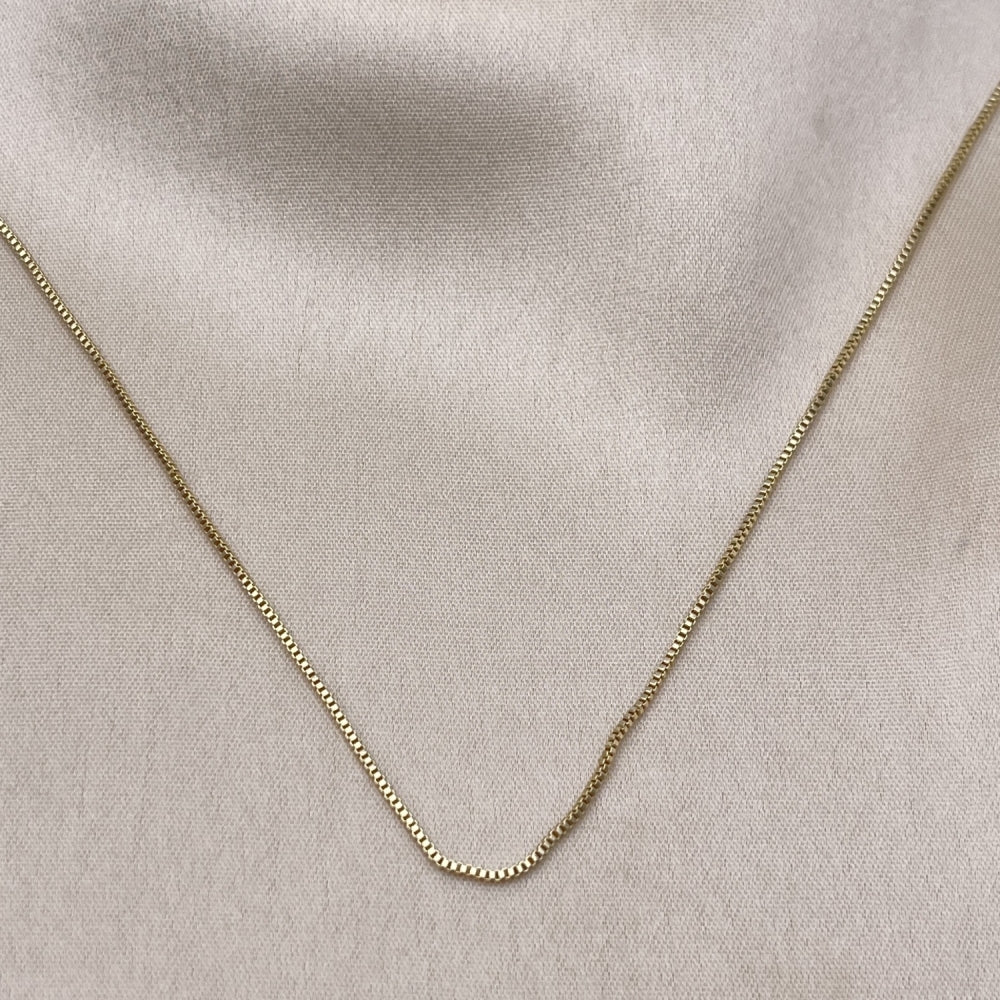 Oro Laminado Basic Necklace, Gold Filled Style Box Design, Polished, Golden Finish