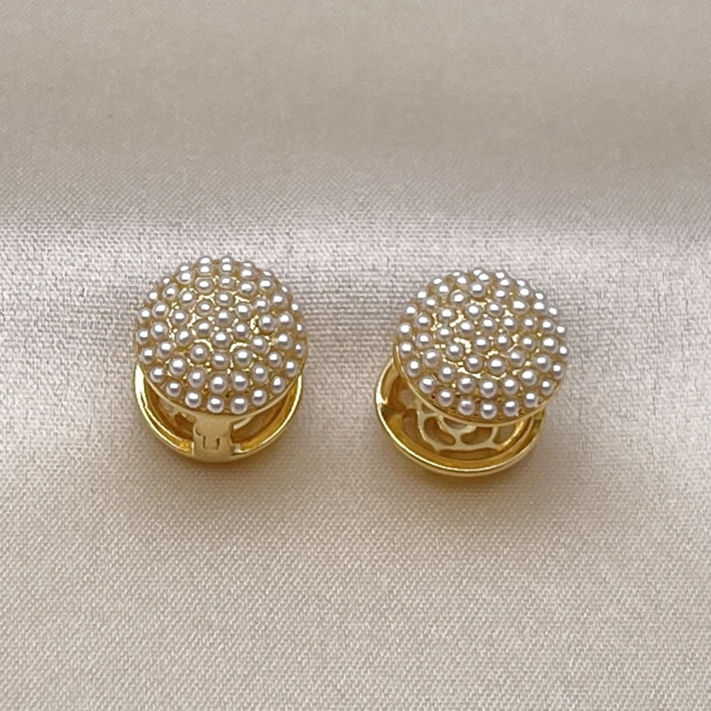 Oro Laminado Huggie Hoop, Gold Filled Style Flower Design, with Ivory Pearl, Polished, Golden Finish