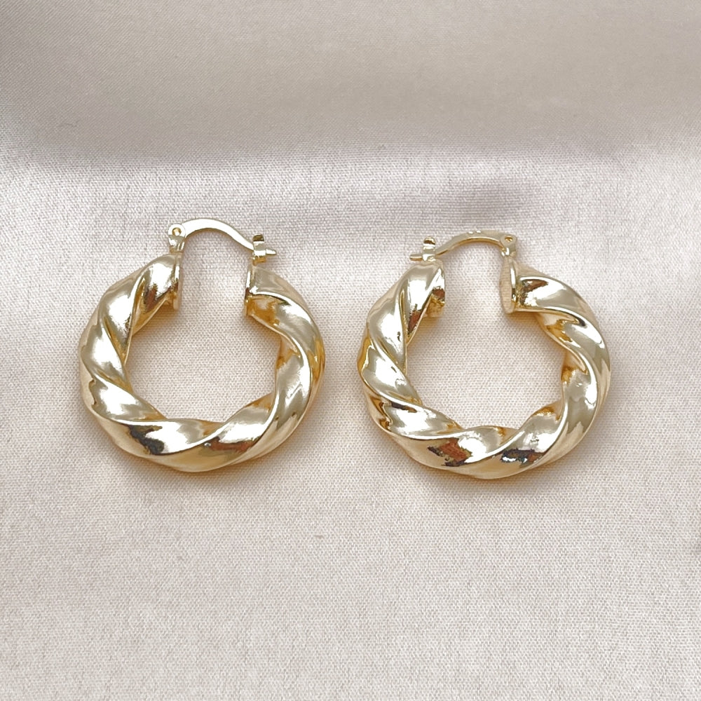 Oro Laminado Medium Hoop, Gold Filled Style Hollow and Twist Design, Polished, Golden Finish