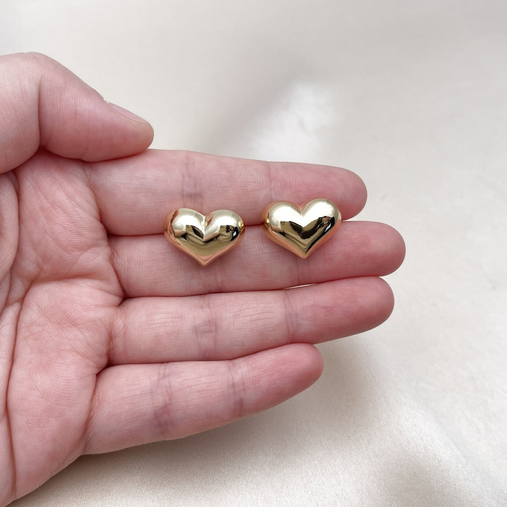 Oro Laminado Stud Earring, Gold Filled Style Heart and Hollow Design, Polished, Golden Finish
