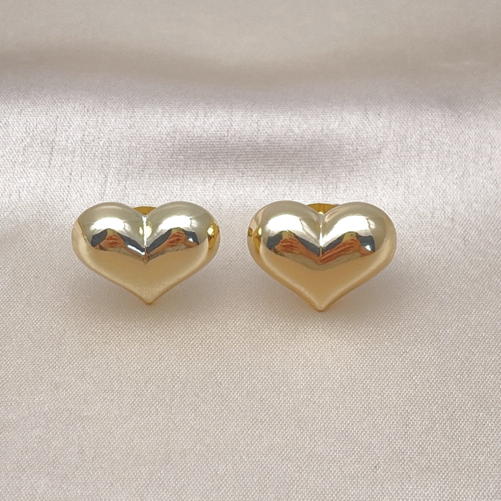 Oro Laminado Stud Earring, Gold Filled Style Heart and Hollow Design, Polished, Golden Finish