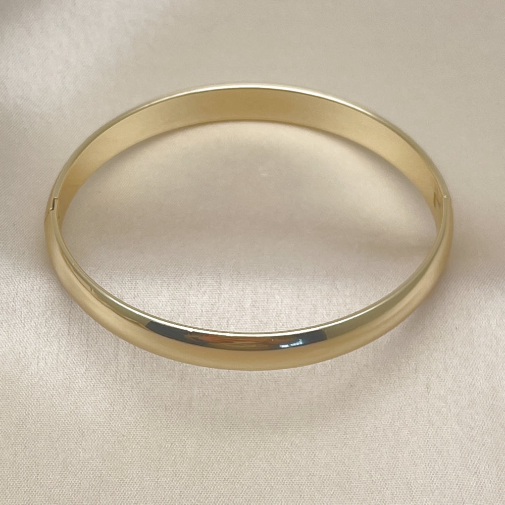 Oro Laminado Individual Bangle, Gold Filled Style Polished, Golden Finish