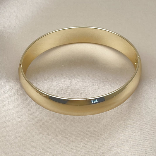 Oro Laminado Individual Bangle, Gold Filled Style Polished, Golden Finish