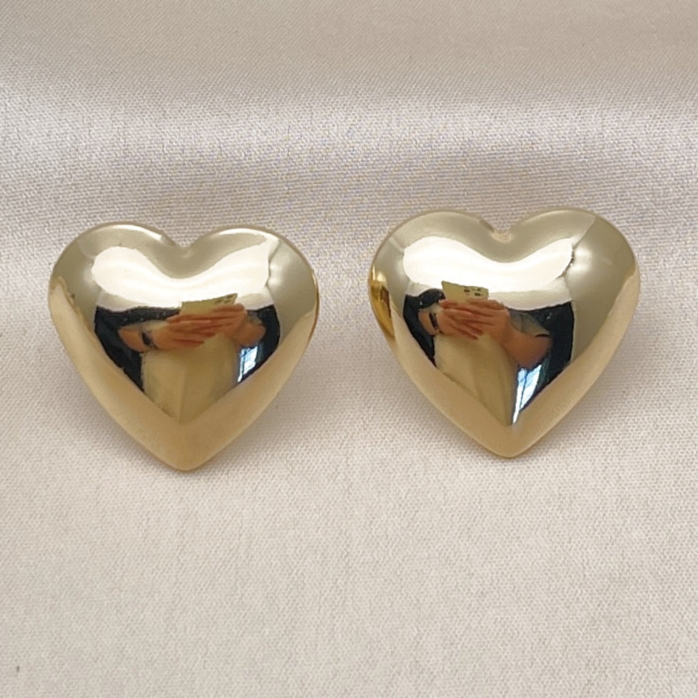 Oro Laminado Stud Earring, Gold Filled Style Heart and Hollow Design, Polished, Golden Finish