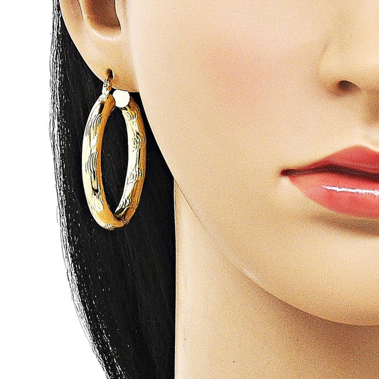 Oro Laminado Medium Hoop, Gold Filled Style Hollow Design, Diamond Cutting Finish, Golden Finish