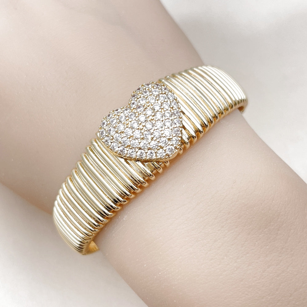 Oro Laminado Individual Bangle, Gold Filled Style Heart Design, with White Cubic Zirconia, Polished, Golden Finish