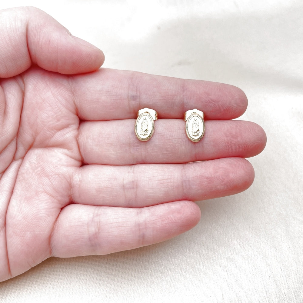 Oro Laminado Stud Earring, Gold Filled Style Guadalupe Design, Polished, Golden Finish