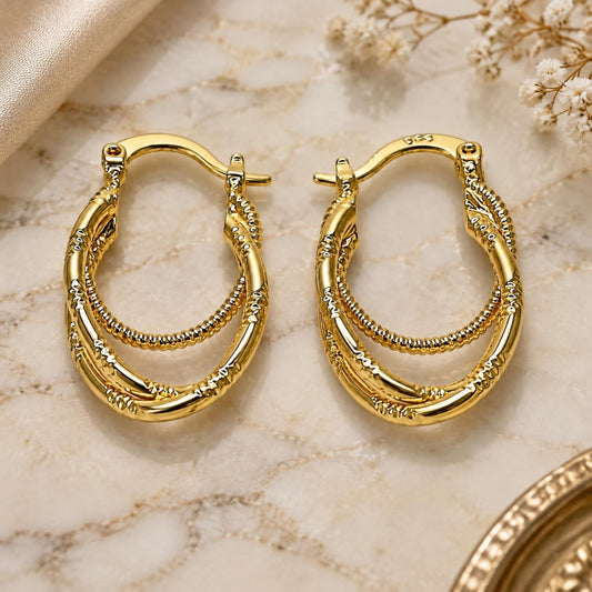 Oro Laminado Small Hoop, Gold Filled Style Diamond Cutting Finish, Golden Finish
