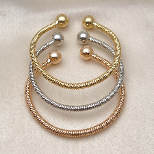 Oro Laminado Trio Bangle, Gold Filled Style Ball and Twist Design, Polished, Tricolor
