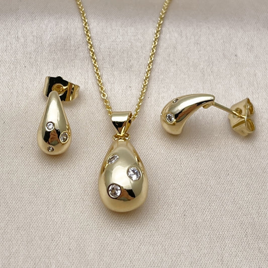 Oro Laminado Earring and Pendant Adult Set, Gold Filled Style Teardrop Design, with White Cubic Zirconia, Polished, Golden Finish