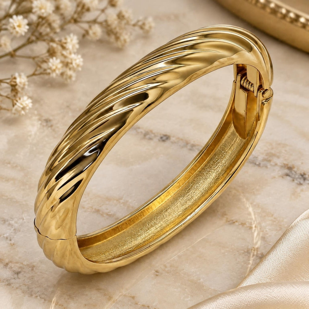 Oro Laminado Individual Bangle, Gold Filled Style Twist Design, Polished, Golden Finish