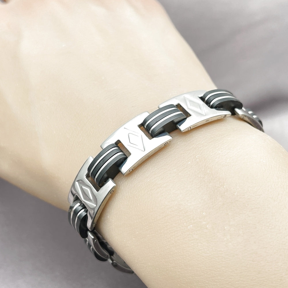 Stainless Steel Solid Bracelet, Polished, Steel Finish