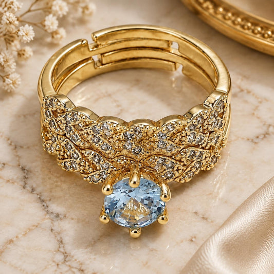 Oro Laminado Wedding Ring, Gold Filled Style Cluster Design, with White Cubic Zirconia and White Micro Pave, Polished, Golden Finish