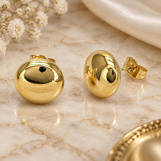 Oro Laminado Stud Earring, Gold Filled Style Hollow Design, Polished, Golden Finish