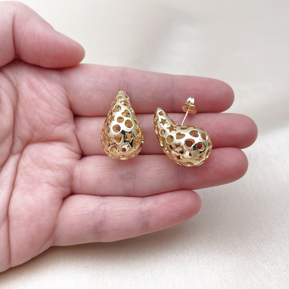 Oro Laminado Stud Earring, Gold Filled Style Teardrop and Heart Design, Polished, Golden Finish