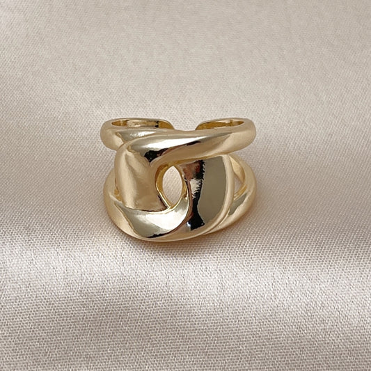 Oro Laminado Elegant Ring, Gold Filled Style Love Knot Design, Polished, Golden Finish