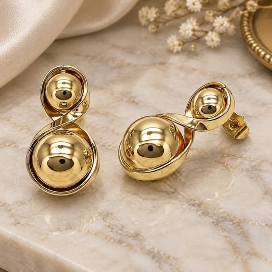 Oro Laminado Stud Earring, Gold Filled Style Ball and Infinite Design, Polished, Golden Finish