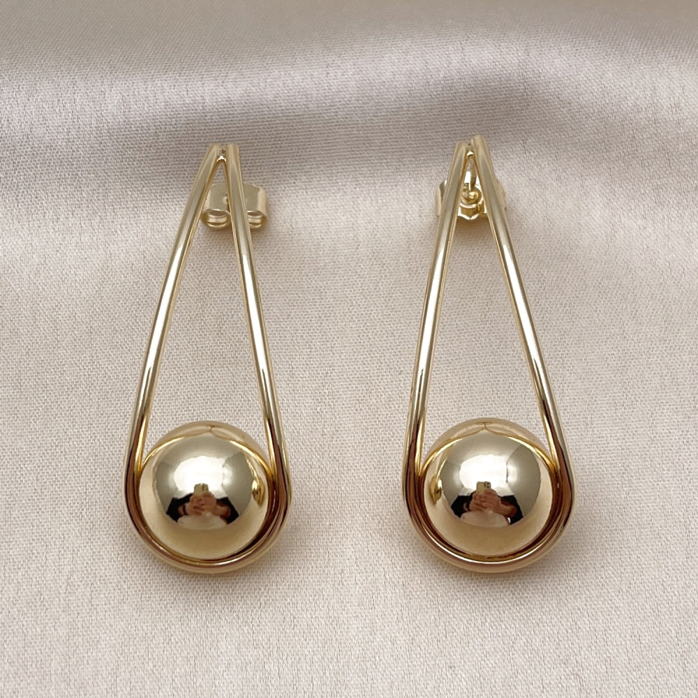Oro Laminado Stud Earring, Gold Filled Style Teardrop and Ball Design, Polished, Golden Finish