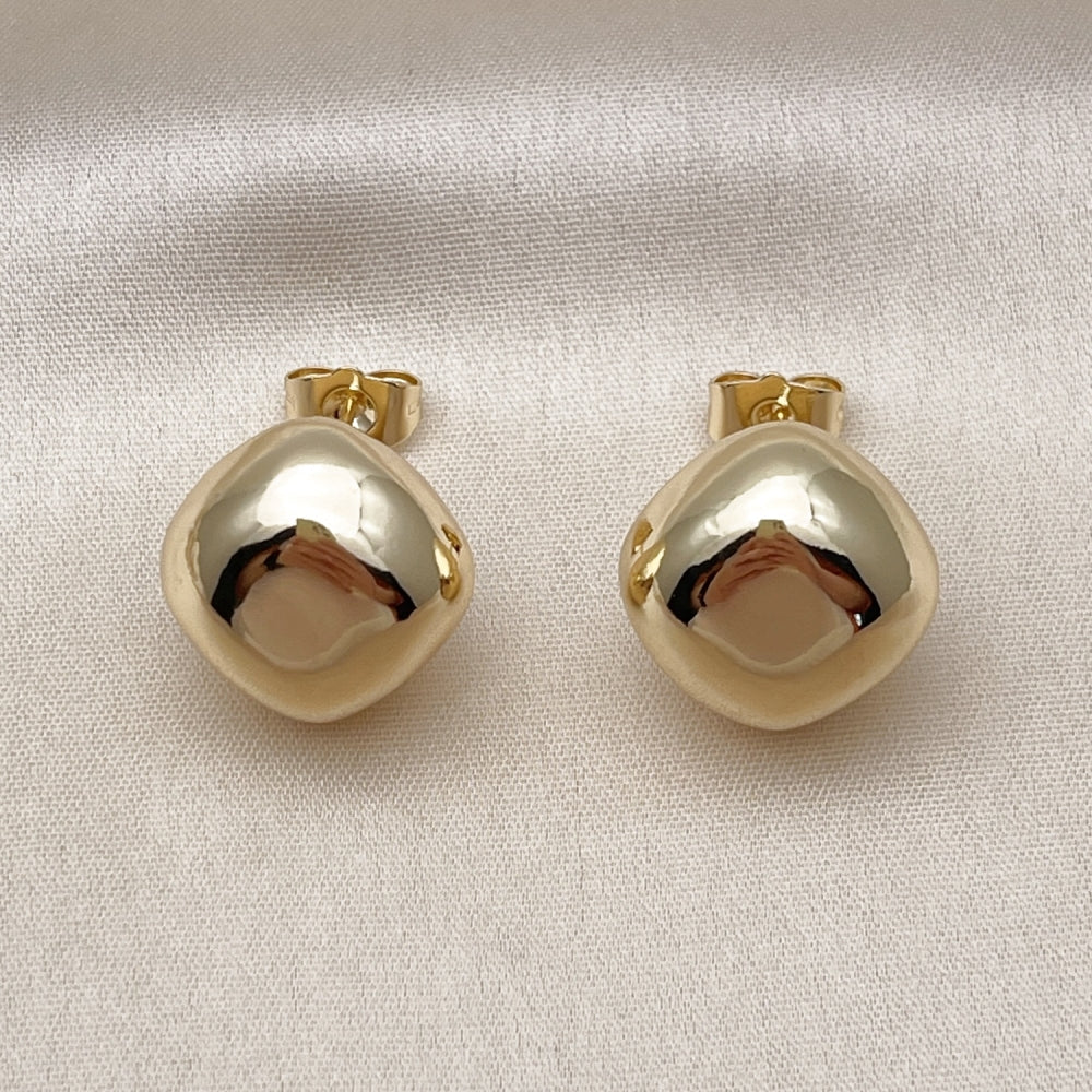 Oro Laminado Stud Earring, Gold Filled Style Hollow Design, Polished, Golden Finish