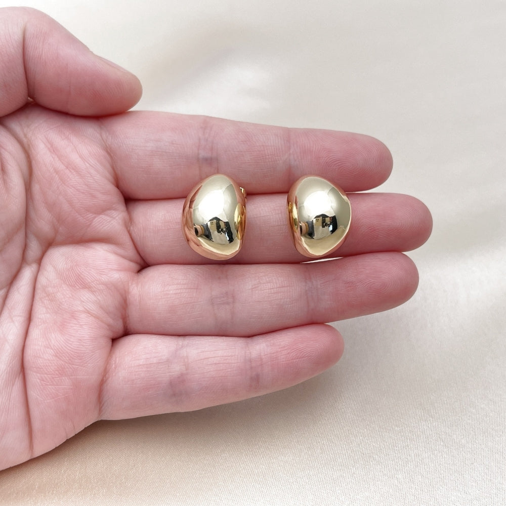 Oro Laminado Stud Earring, Gold Filled Style Ball and Hollow Design, Polished, Golden Finish