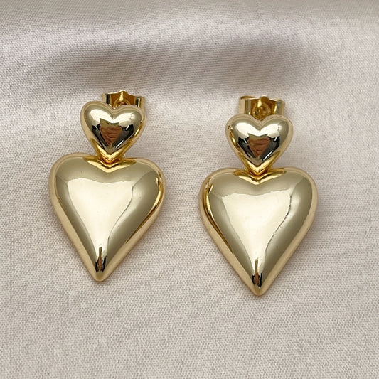 Oro Laminado Stud Earring, Gold Filled Style Heart Design, Polished, Golden Finish