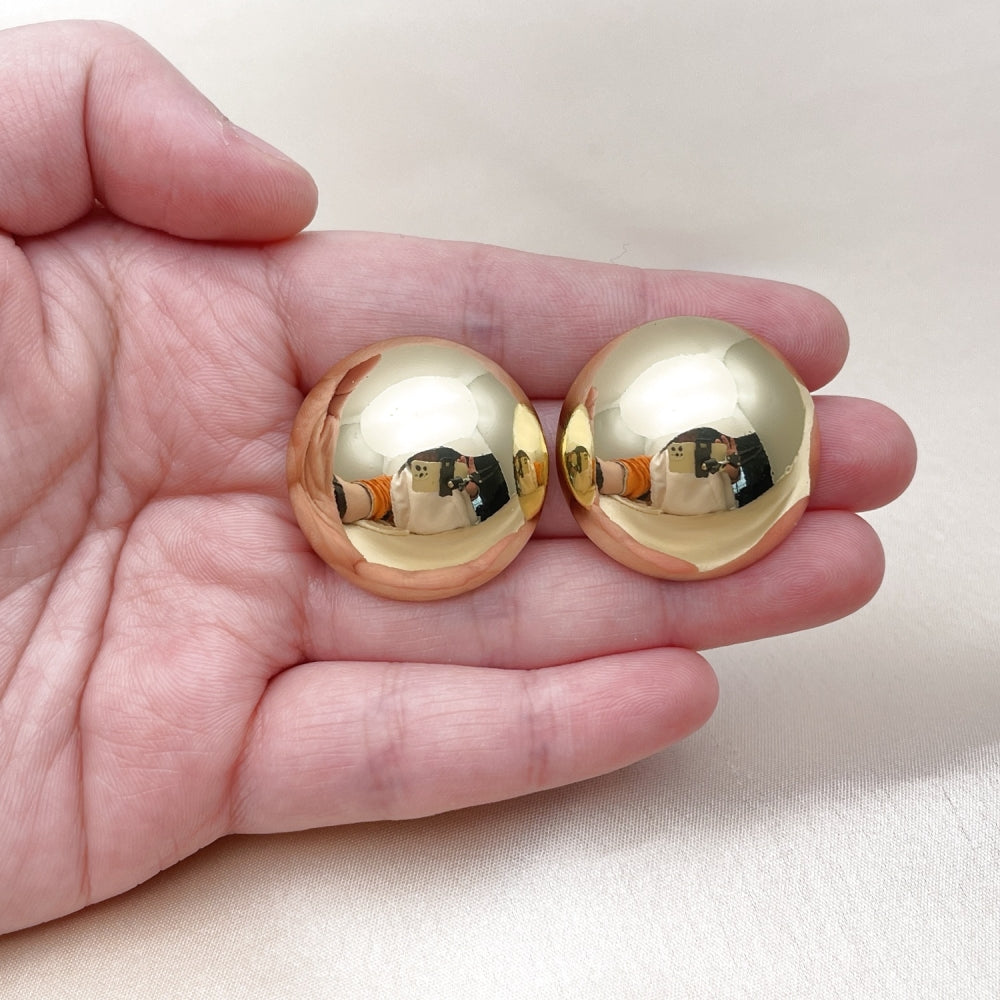 Oro Laminado Stud Earring, Gold Filled Style Ball and Hollow Design, Polished, Golden Finish