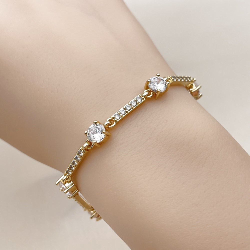 Oro Laminado Tennis Bracelet, Gold Filled Style with White Cubic Zirconia, Polished, Golden Finish