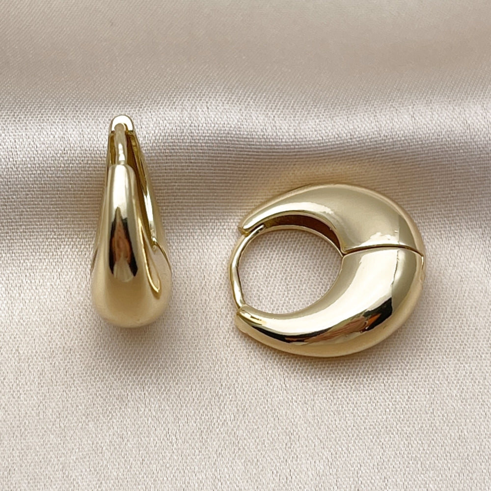 Oro Laminado Huggie Hoop, Gold Filled Style Polished, Golden Finish