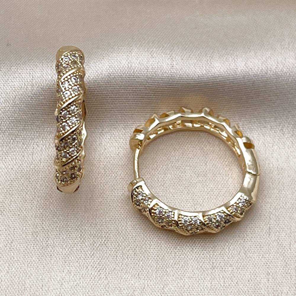 Oro Laminado Huggie Hoop, Gold Filled Style Twist Design, with White Micro Pave, Polished, Golden Finish