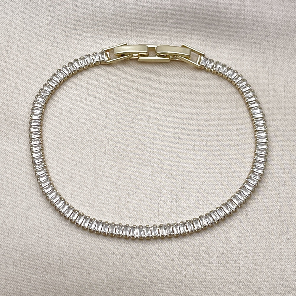 Oro Laminado Tennis Bracelet, Gold Filled Style Baguette Design, with White Cubic Zirconia, Polished, Golden Finish