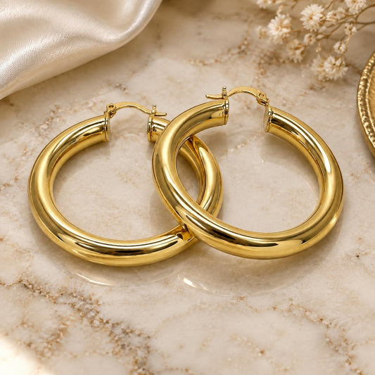 Oro Laminado Medium Hoop, Gold Filled Style Hollow Design, Polished, Golden Finish
