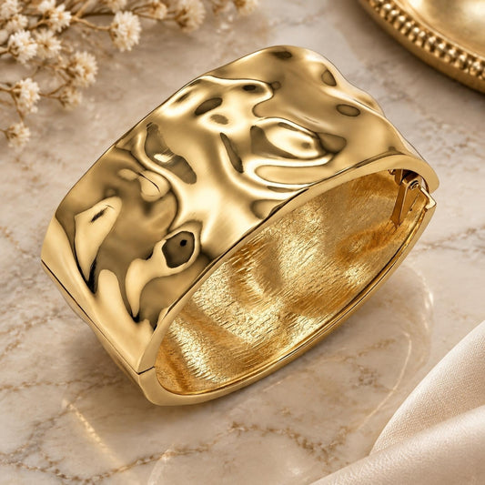Oro Laminado Individual Bangle, Gold Filled Style Polished, Golden Finish