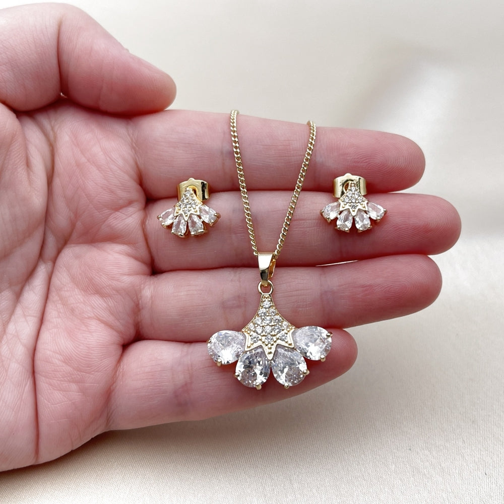 Oro Laminado Earring and Pendant Adult Set, Gold Filled Style Teardrop Design, with White Cubic Zirconia, Polished, Golden Finish