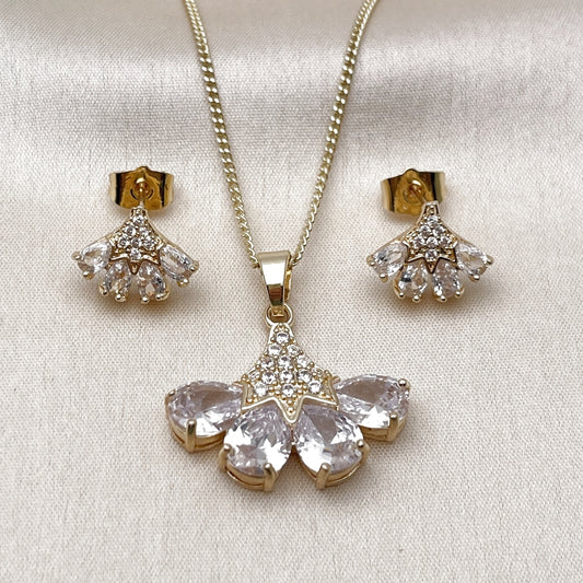 Oro Laminado Earring and Pendant Adult Set, Gold Filled Style Teardrop Design, with White Cubic Zirconia, Polished, Golden Finish