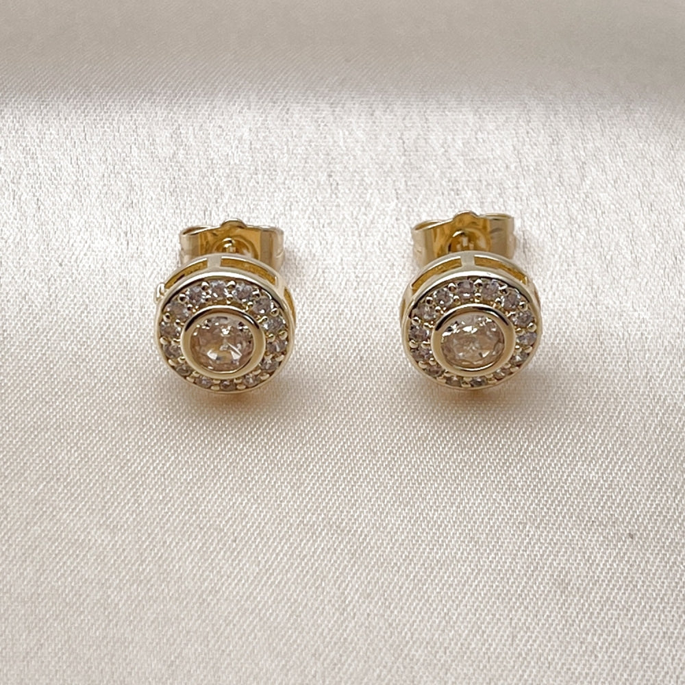 Oro Laminado Stud Earring, Gold Filled Style Cluster Design, with White Cubic Zirconia, Polished, Golden Finish