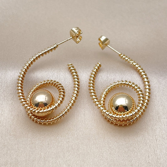 Oro Laminado Small Hoop, Gold Filled Style Ball and Twist Design, Polished, Golden Finish