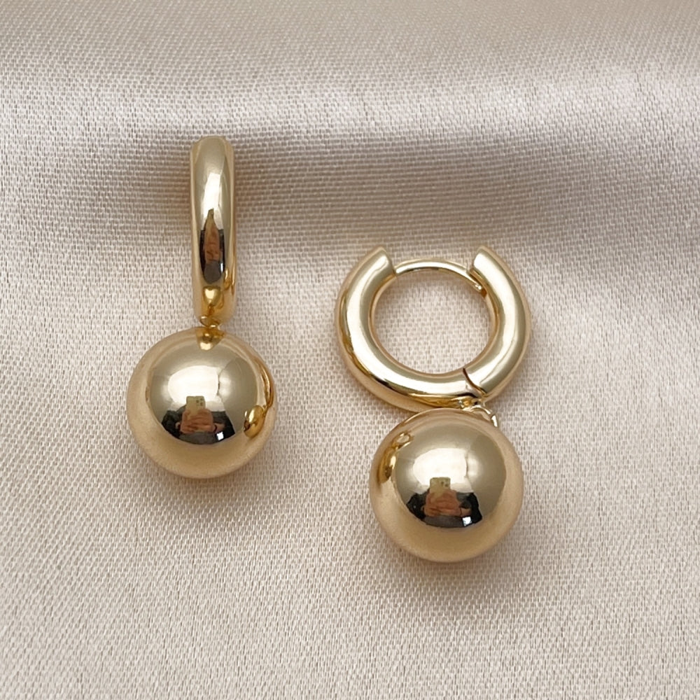 Oro Laminado Dangle Earring, Gold Filled Style Ball Design, Polished, Golden Finish