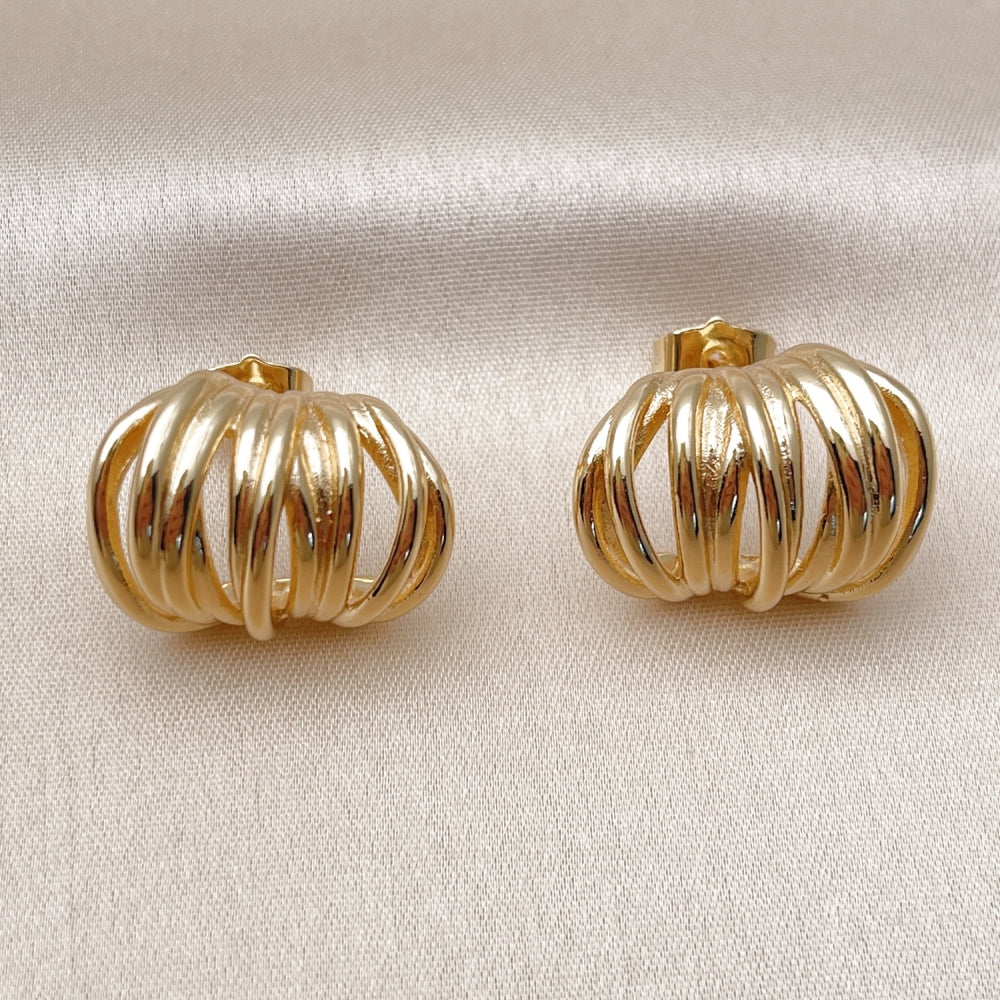 Oro Laminado Stud Earring, Gold Filled Style Twist Design, Polished, Golden Finish