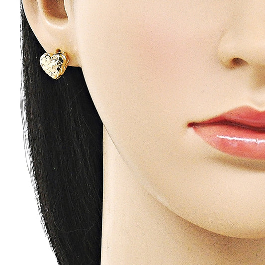 Oro Laminado Stud Earring, Gold Filled Style Heart Design, Diamond Cutting Finish, Golden Finish