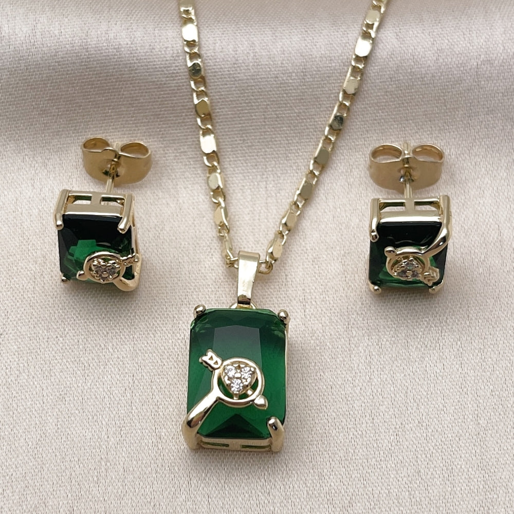 Oro Laminado Earring and Pendant Adult Set, Gold Filled Style Heart and Arrow Design, with Green and White Cubic Zirconia, Polished, Golden Finish