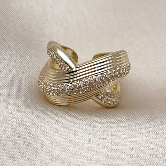 Oro Laminado Multi Stone Ring, Gold Filled Style Twist Design, with White Cubic Zirconia and White Micro Pave, Diamond Cutting Finish, Golden Finish