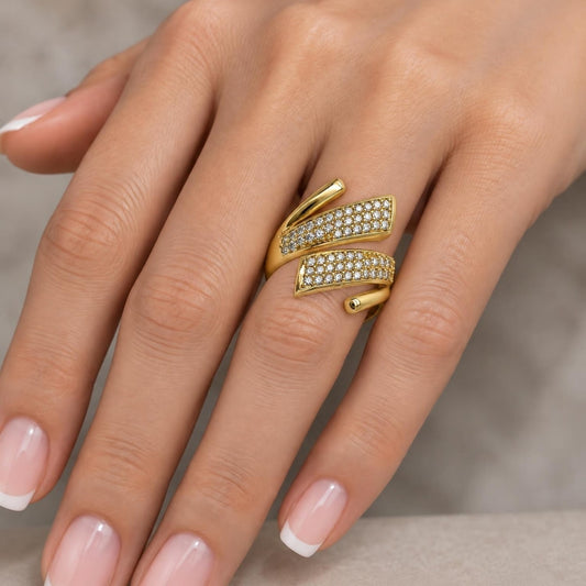Oro Laminado Multi Stone Ring, Gold Filled Style with White Cubic Zirconia, Polished, Golden Finish