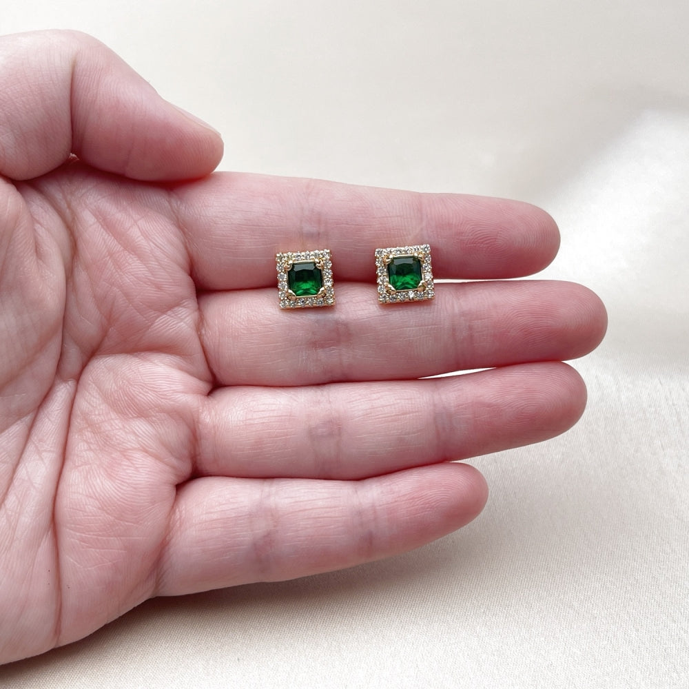 Oro Laminado Stud Earring, Gold Filled Style Cluster Design, with Green and White Cubic Zirconia, Polished, Golden Finish
