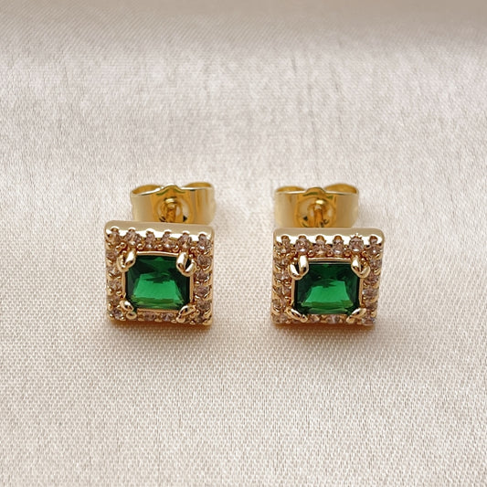 Oro Laminado Stud Earring, Gold Filled Style Cluster Design, with Green and White Cubic Zirconia, Polished, Golden Finish