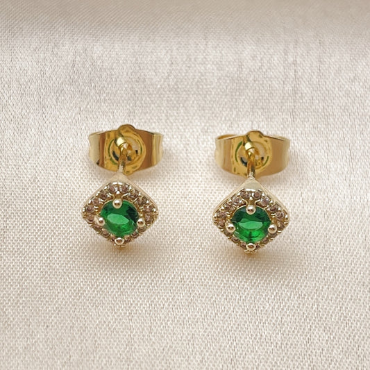 Oro Laminado Stud Earring, Gold Filled Style Cluster Design, with Green Cubic Zirconia and White Micro Pave, Polished, Golden Finish